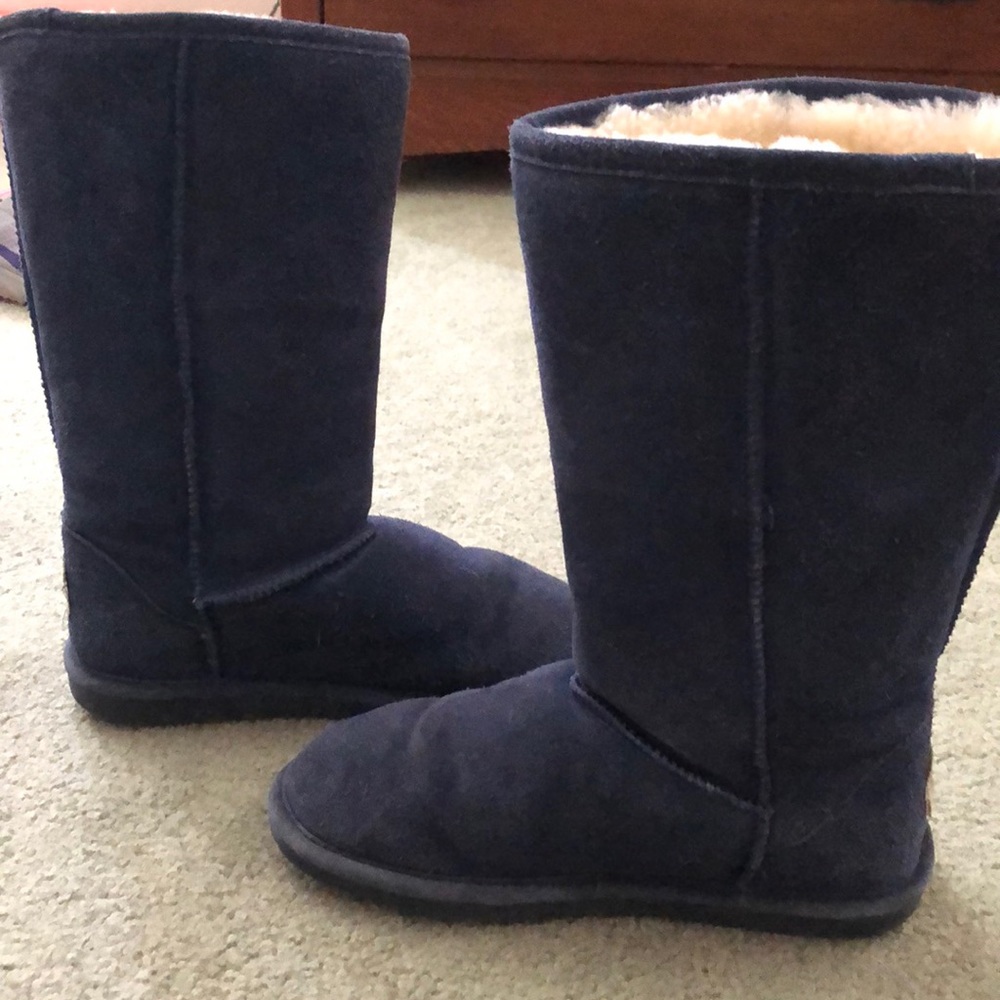 Navy blue bear paw boots